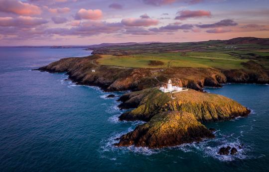 lighthouse landscape picture